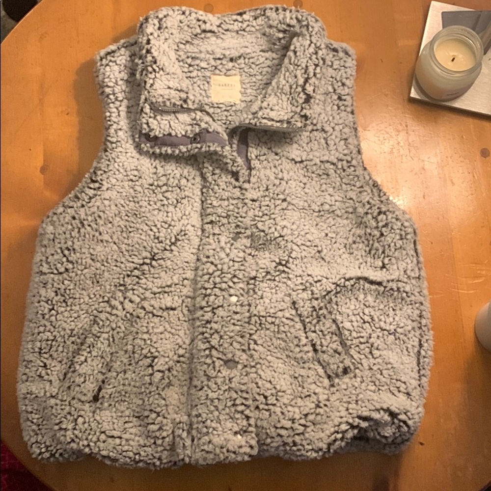 Francesca’s Harper Heritage Fleece Vest